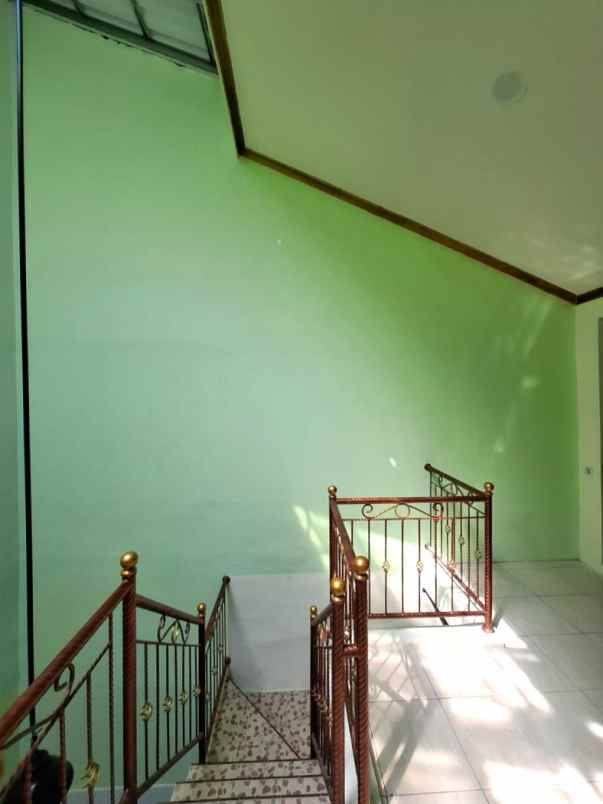 dijual rumah metland menteng cakung