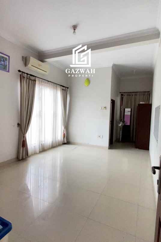 dijual rumah mewah di kota pekanbaru