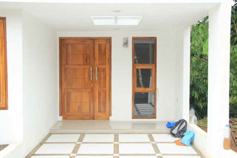 dijual rumah modern minimalis di cinunuk bandung timur