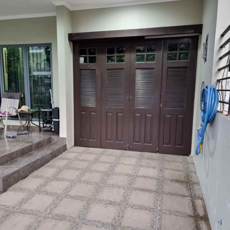 dijual rumah modernland cluster madrid