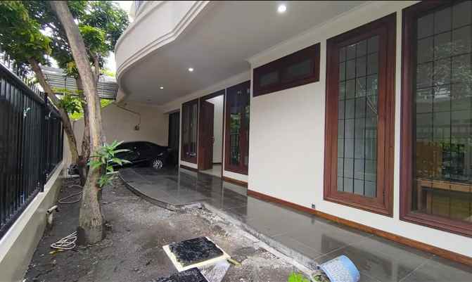 dijual rumah mulyosari bpd