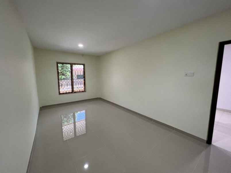 dijual rumah nagoya