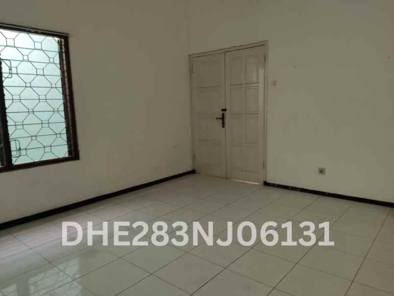 dijual rumah ngagel jaya