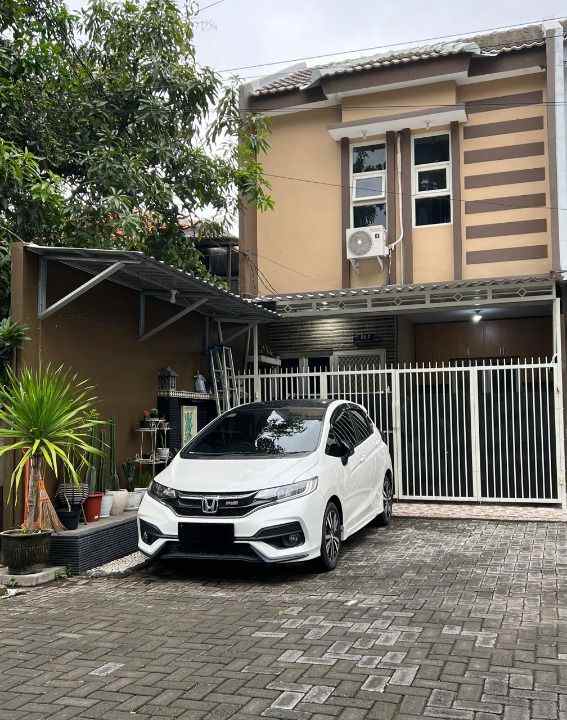 dijual rumah one regency rangkah