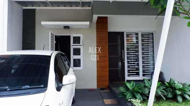 dijual rumah pamulang