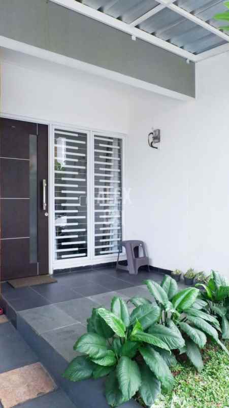 dijual rumah pamulang