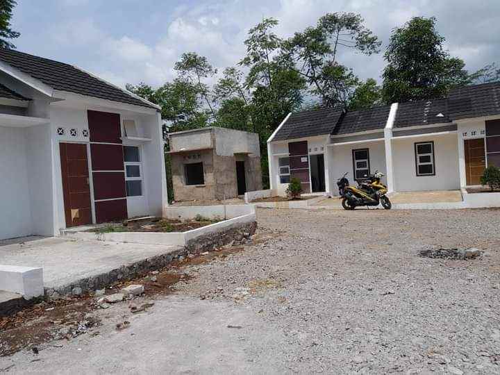 dijual rumah pamulihan