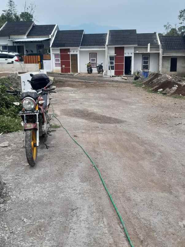 dijual rumah pamulihan