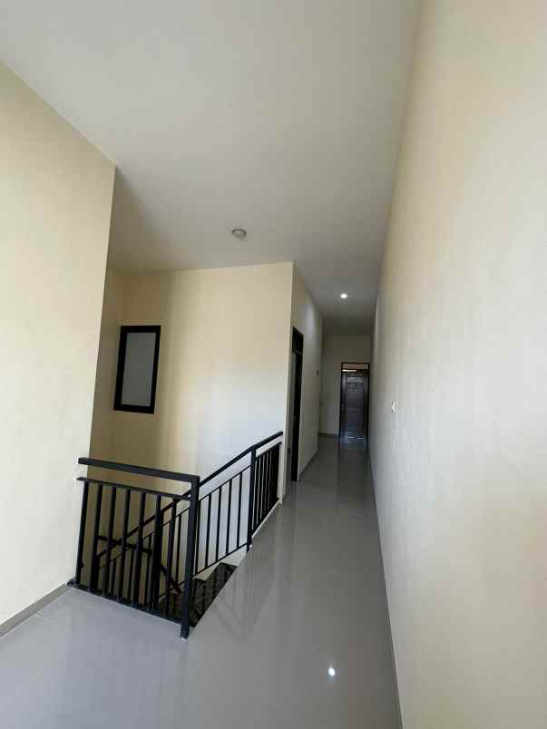 dijual rumah pasar kapasan