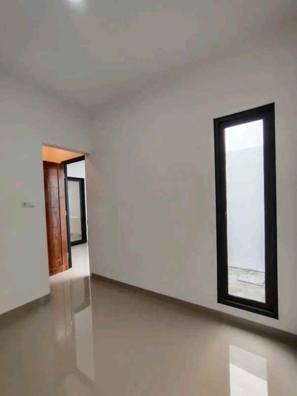 dijual rumah pasar sleman