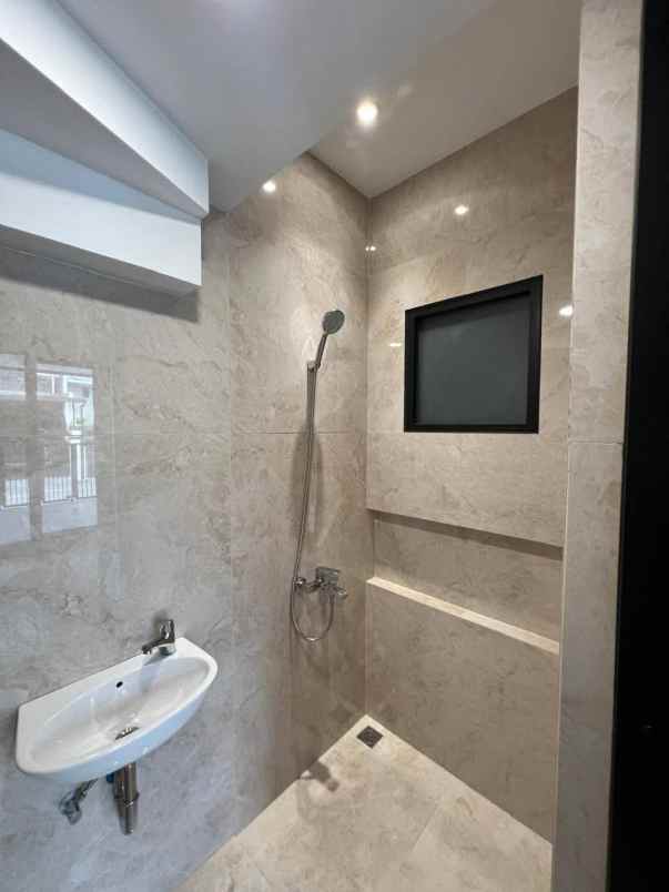 dijual rumah pasir salam