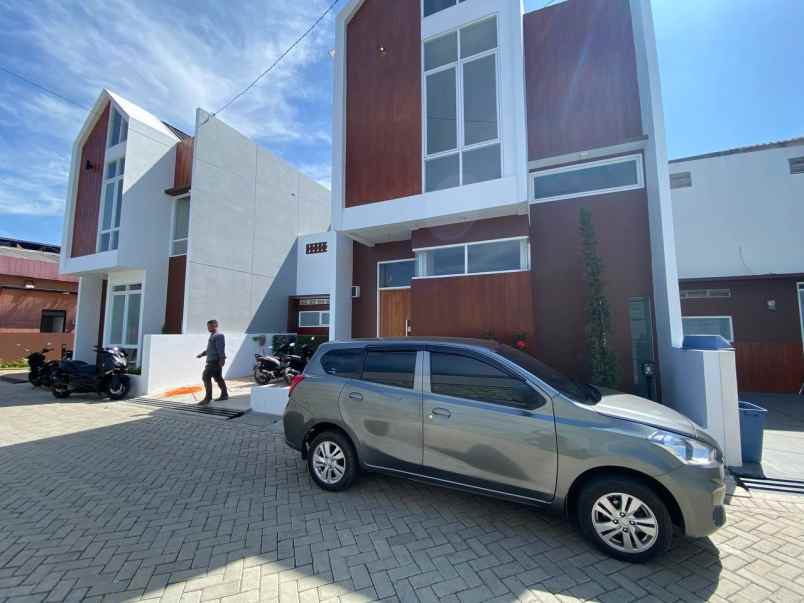 dijual rumah pasteur bandung