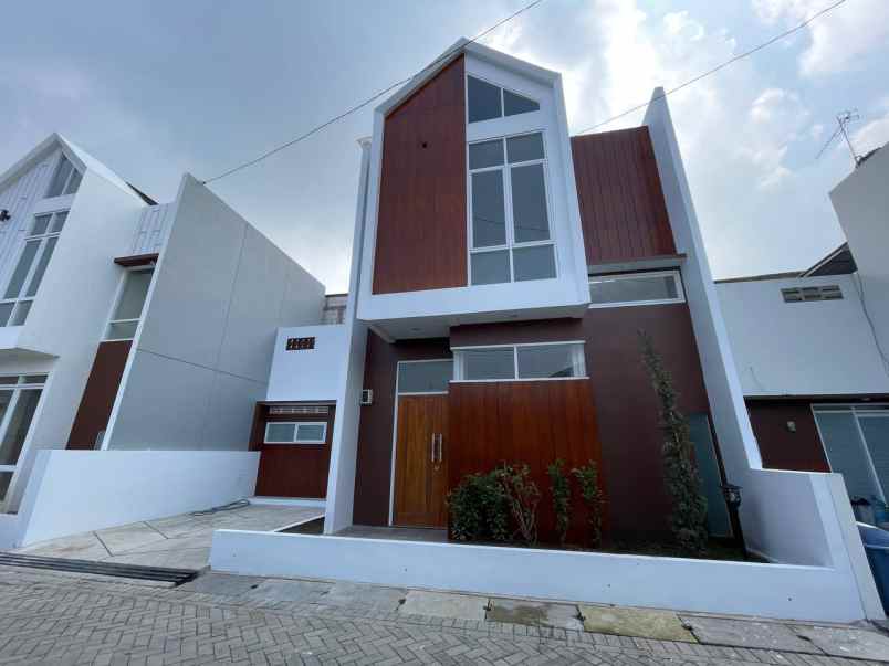 dijual rumah pasteur bandung