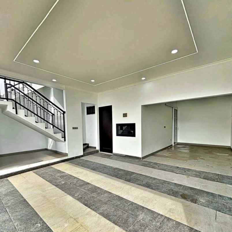 dijual rumah pejaten