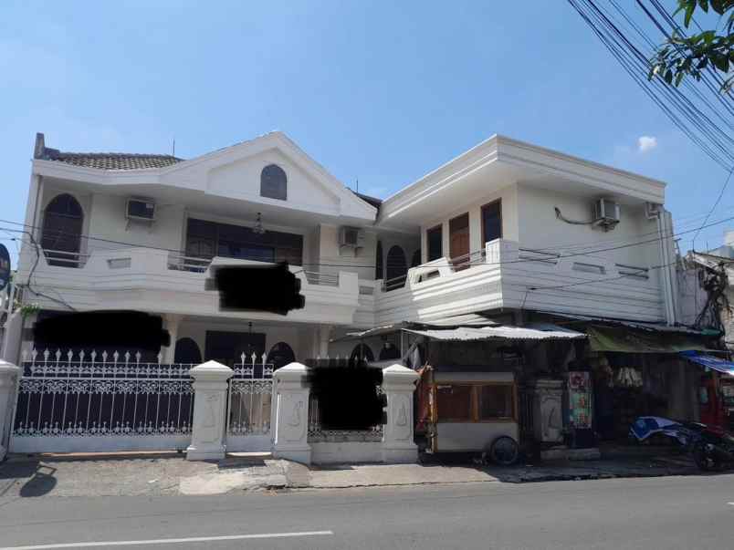 dijual rumah pengadean barat raya