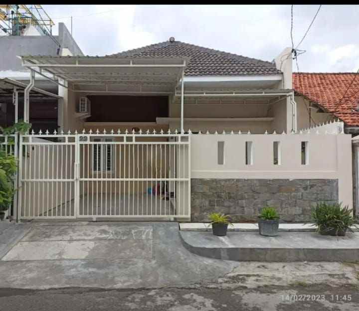 dijual rumah penjaringan asri