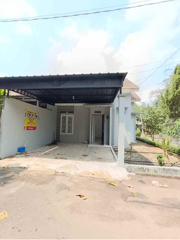 dijual rumah permata depok regency