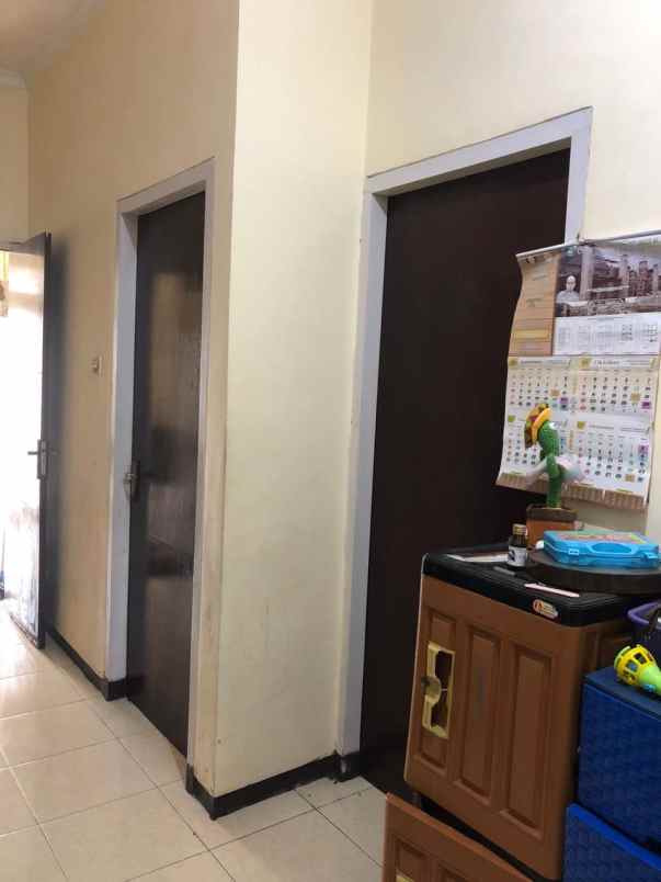 dijual rumah permata regency