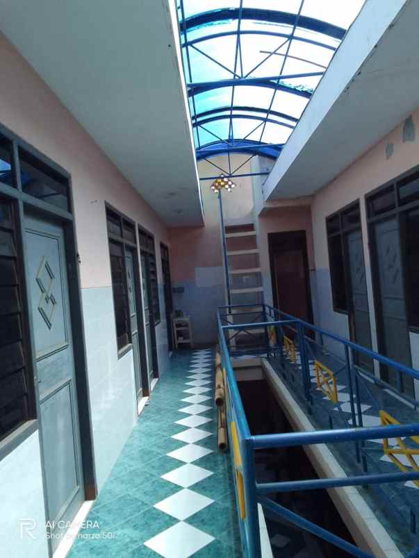 dijual rumah perum ikip tegal gondo