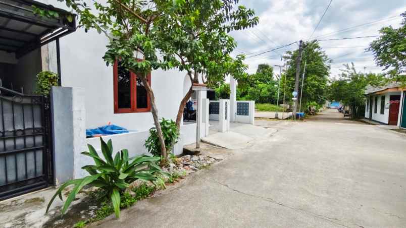 dijual rumah perum kodam mustika jaya