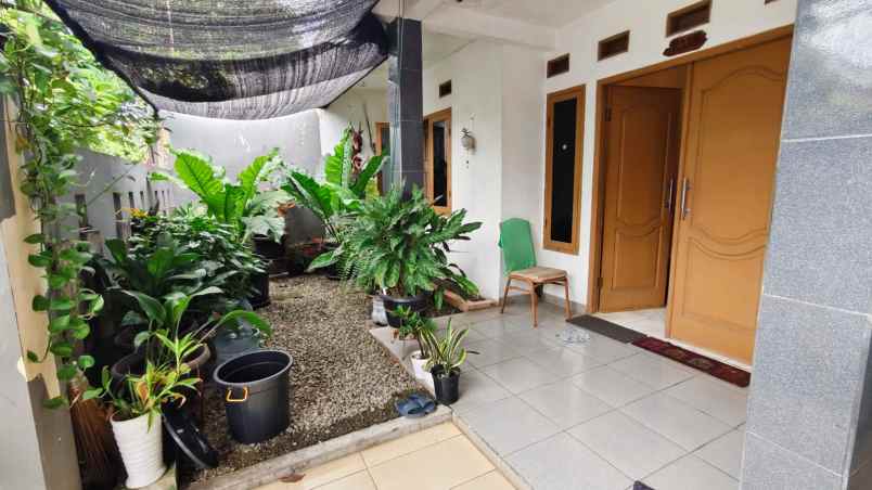 dijual rumah perum kodam mustika jaya