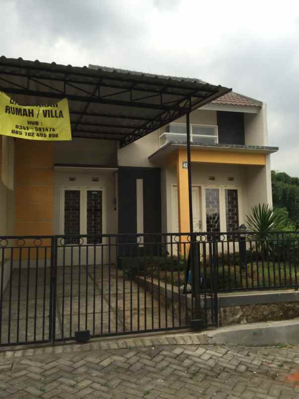 dijual rumah perum permata land jalan