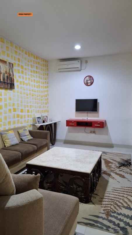 dijual rumah perumahan citra gran cibubur