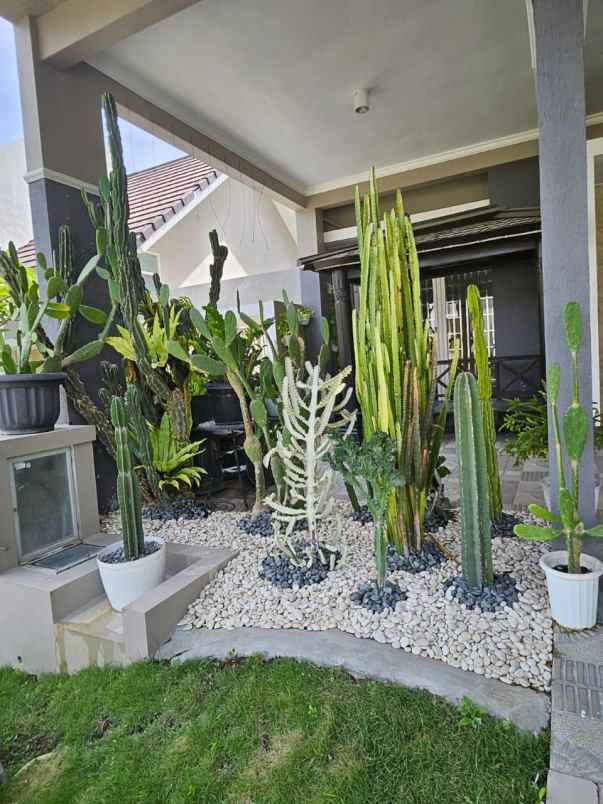 dijual rumah perumahan citra grand