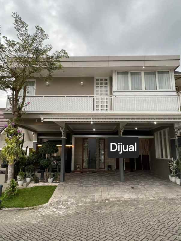 dijual rumah perumahan citra grand