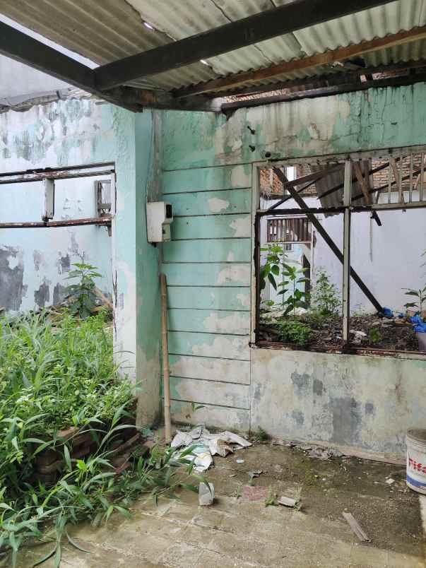 dijual rumah perumahan duren village