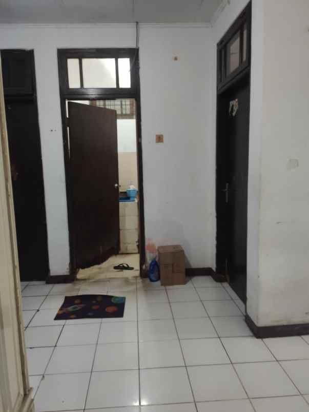 dijual rumah perumahan duta bandara mas