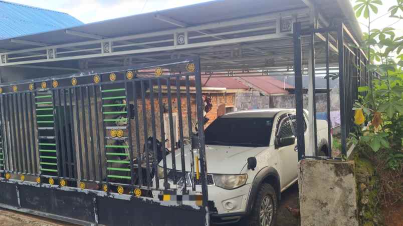 dijual rumah perumahan griya betungan