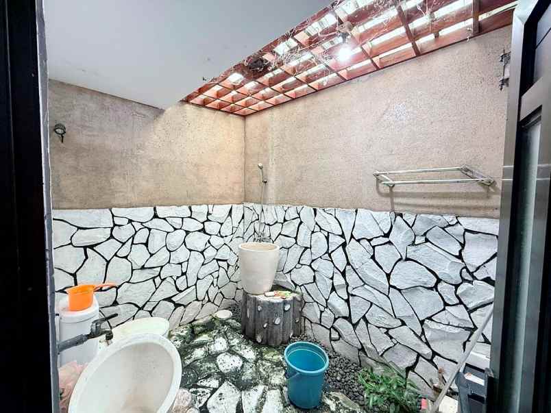 dijual rumah perumahan harapan baru