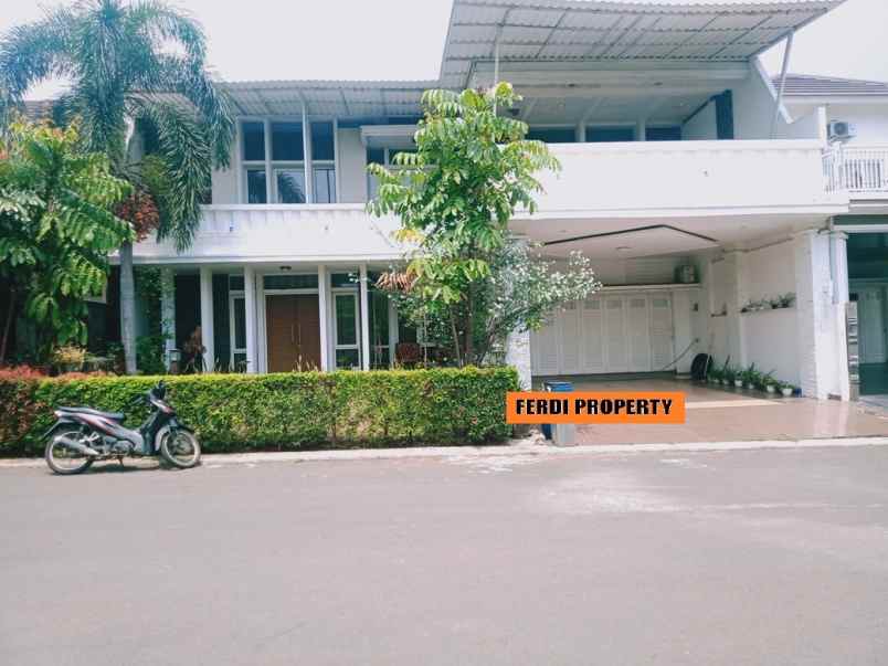 dijual rumah perumahan kota wisata