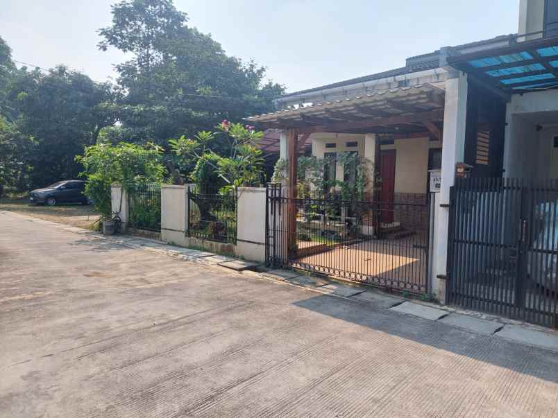 dijual rumah perumahan pondok cibubur