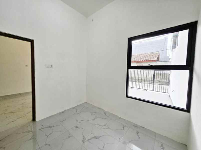 dijual rumah perumahan pondok ungu