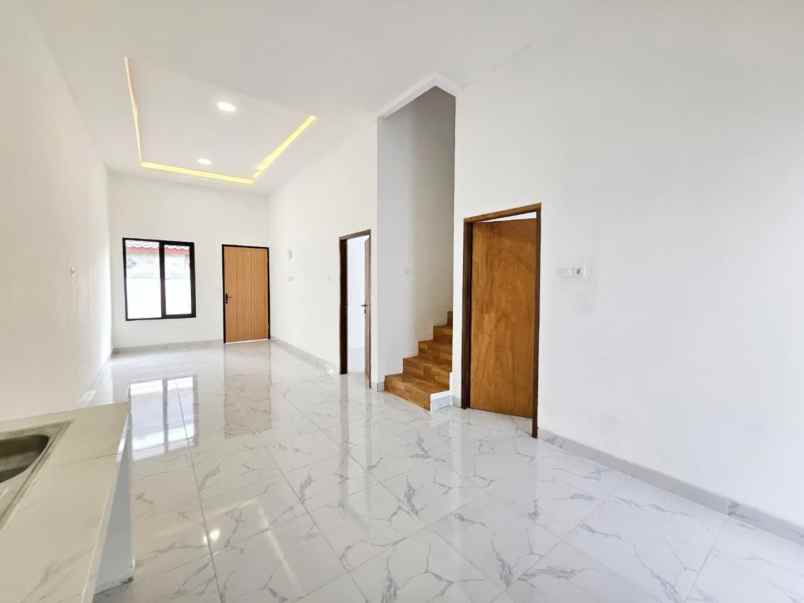 dijual rumah perumahan pondok ungu