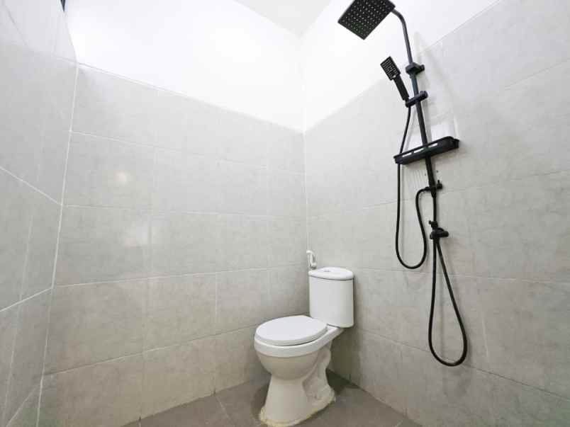 dijual rumah perumahan pondok ungu