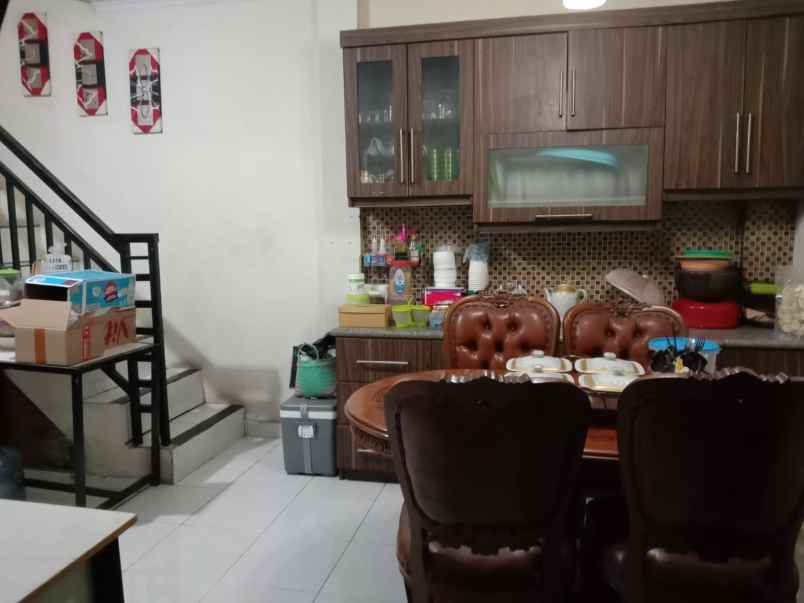 dijual rumah perumahan pondok ungu permai