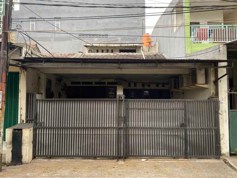 dijual rumah perumahan pondok ungu permai