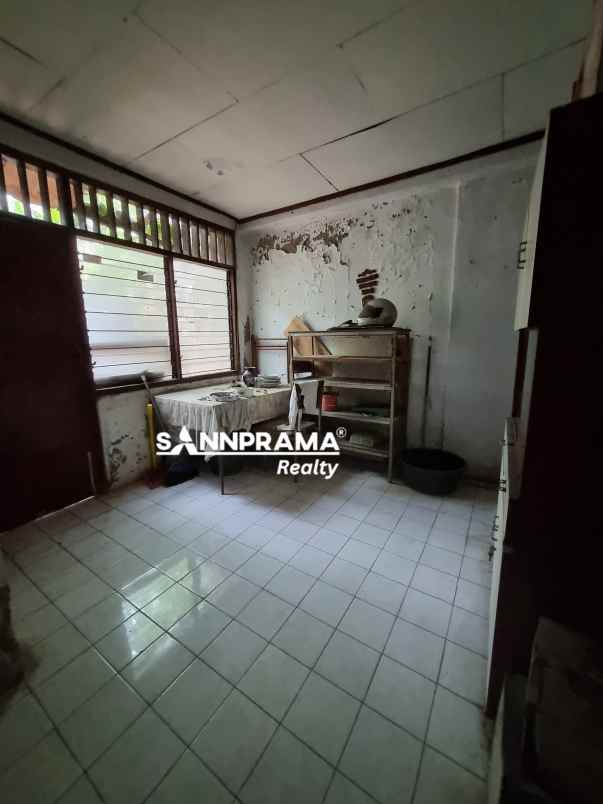 dijual rumah perumnas depok utara