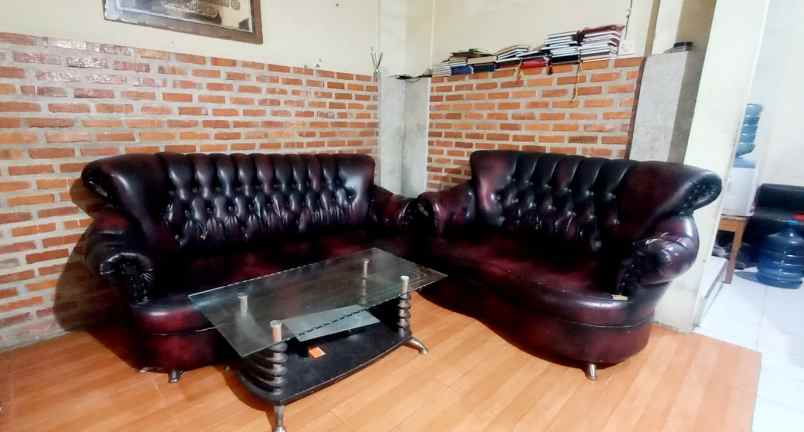 dijual rumah pondok aren