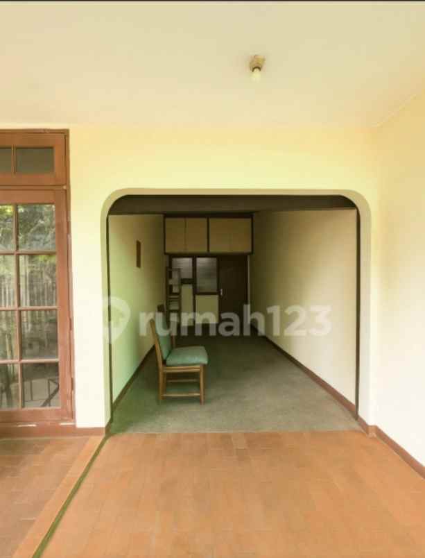 dijual rumah pondok indah