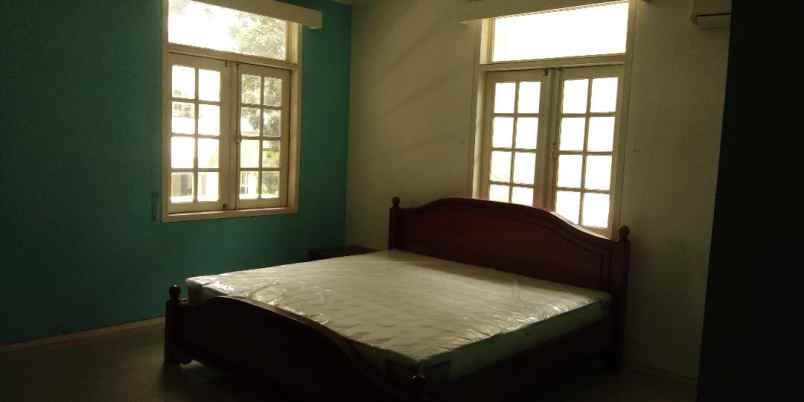 dijual rumah pondok indah jakarta selatan