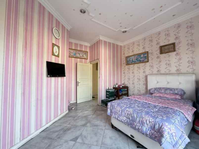 dijual rumah pondok indah jakarta selatan