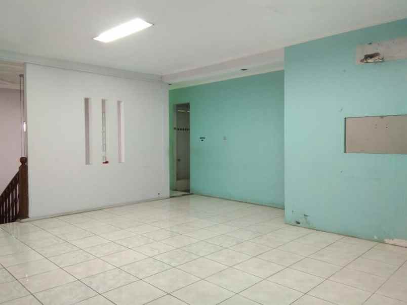dijual rumah pondok kelapa