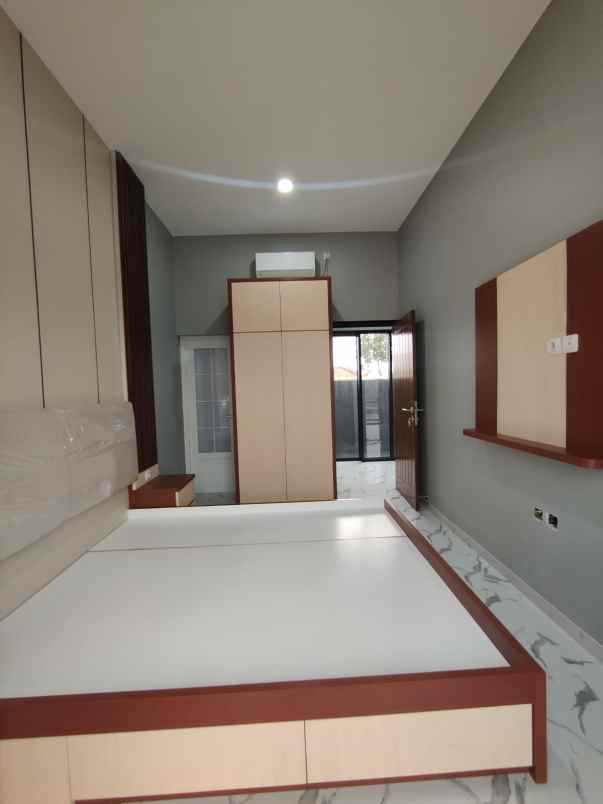 dijual rumah pondok kelapa jaktim