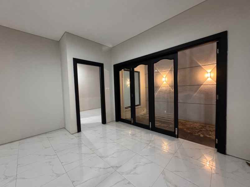 dijual rumah pondok mutiara regency