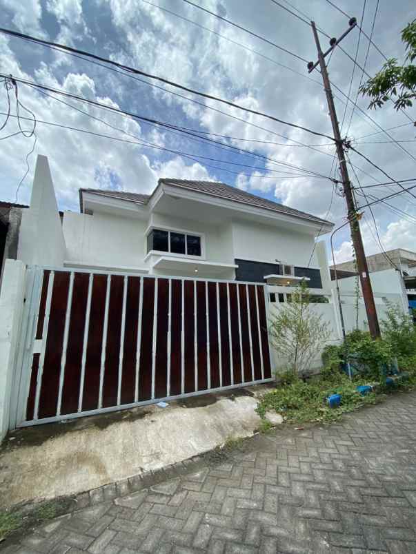 dijual rumah pondok tjandra indah waru