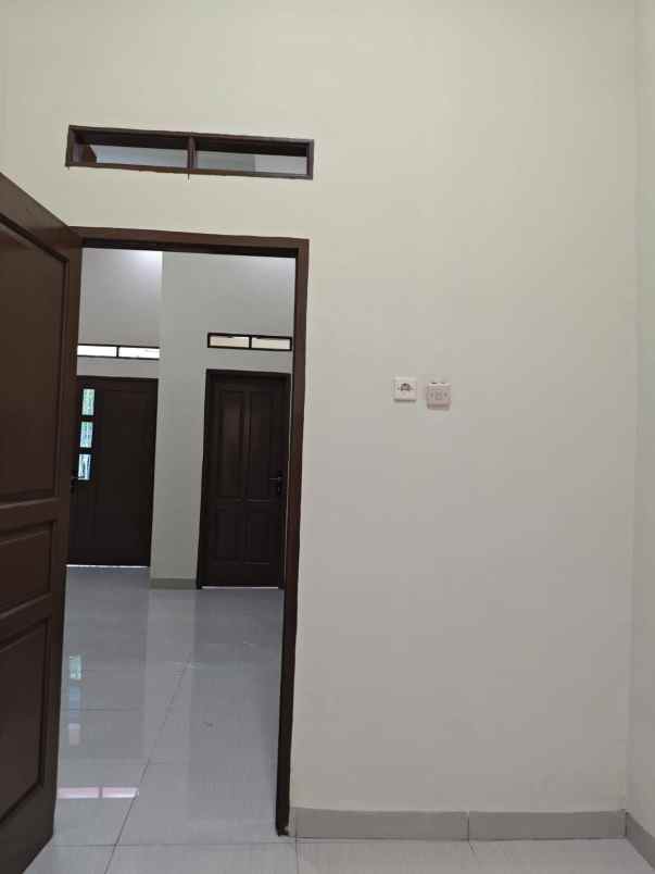 dijual rumah pondok ungu permai sektor